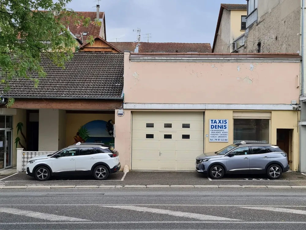 facade bureau